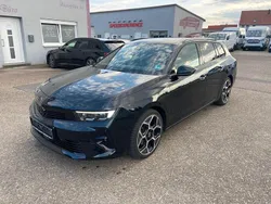 Schwarz Gebraucht 2024 Opel Astra Ultimate Kombi | 24.888 € (Fairer Preis)