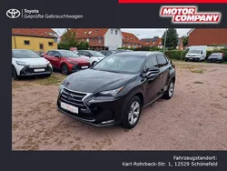 Schwarz Gebraucht 2015 Lexus NX300h Executive Line SUV | 23.165 € (Fairer Preis)