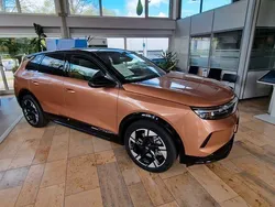 Braun Gebraucht 2025 Opel Grandland Electric SUV | 43.900 € (Fairer Preis)