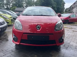 Rot Gebraucht 2009 Renault Twingo Kleinwagen | 3.490 € (Fairer Preis)