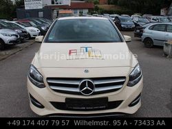 Gelb Gebraucht 2018 Mercedes B180 Van / Kleinbus | 5.499 €