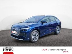 Navarrablau metallic (metallic) Gebraucht 2024 Audi e-tron Ambiente SUV | 44.440 € (Guter Preis)