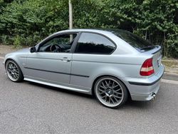 Silber Gebraucht 2001 BMW 325 Coupé | 7.150 € (Etwas zu teuer)