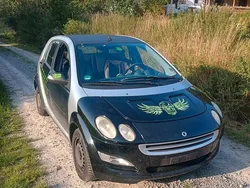 Schwarz Gebraucht 2004 Smart ForFour Kleinwagen | 450 €
