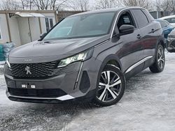 Grau Gebraucht 2022 Peugeot 3008 Allure SUV | 15.699 € (Fairer Preis)