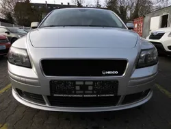 Silber Gebraucht 2005 Volvo S40 Momentum Limousine | 3.900 €