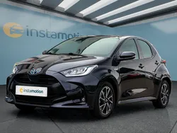 Schwarz Gebraucht 2021 Toyota Yaris Hybrid Team Kleinwagen | 21.499 € (Etwas zu teuer)