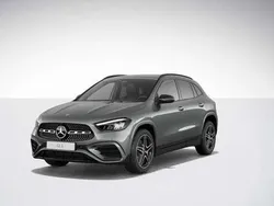 Grau Gebraucht 2024 Mercedes GLA200 AMG SUV | 50.395 € (Teuer)