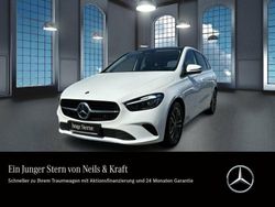 Weiß Gebraucht 2023 Mercedes B180 Progressive Van / Kleinbus | 31.690 € (Fairer Preis)