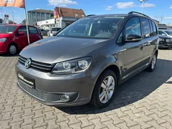Grau Gebraucht 2012 VW Touran Comfortline Van / Kleinbus | 5.950 € (Fairer Preis)