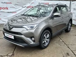 Braun Gebraucht 2019 Toyota RAV4 Comfort SUV | 17.300 € (Guter Preis)