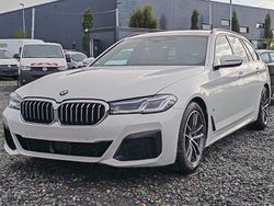 Weiß Gebraucht 2021 BMW 530 M Sport Limousine | 31.535 € (Fairer Preis)