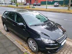 Schwarz Gebraucht 2015 Peugeot 308 Kombi | 6.350 € (Guter Preis)