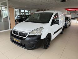 Weiß Gebraucht 2018 Peugeot Partner Van / Kleinbus | 8.990 € (Superpreis)
