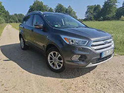 Grau Gebraucht 2017 Ford Kuga Titanium SUV | 12.990 € (Guter Preis)