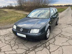 Grau Gebraucht 1999 VW Bora Highline Limousine | 3.300 € (Etwas zu teuer)