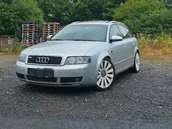 Grau Gebraucht 2004 Audi A4 Sport Kombi | 2.899 € (Fairer Preis)
