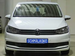 Pure white Gebraucht 2021 VW Touran Comfortline Van / Kleinbus | 21.750 € (Superpreis)