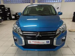Blau Gebraucht 2021 Mitsubishi Space Star Edition+ Limousine | 12.700 € (Etwas zu teuer)