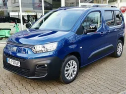 Mediterrano blau Gebraucht 2023 Fiat e-Doblò Launch Edition Van / Kleinbus | 28.880 € (Etwas zu teuer)