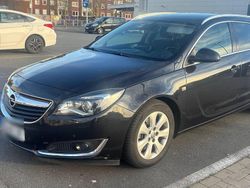 Schwarz Gebraucht 2015 Opel Insignia Kombi | 4.800 € (Teuer)