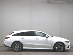 Weiss Gebraucht 2023 Mercedes CLA220 Shooting Brake AMG line Kombi | 22.680 € (Superpreis)