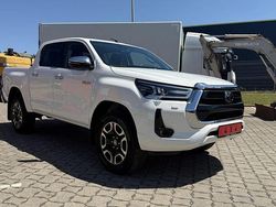 Weiß Gebraucht 2021 Toyota HiLux Abholung | 31.900 € (Teuer)