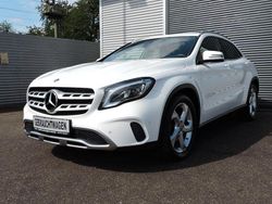 Weiß Gebraucht 2018 Mercedes GLA180 Urban SUV | 20.999 € (Fairer Preis)