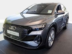 Grau Neu 2025 Audi Q4 Sportback e-tron Sport SUV | 72.040 €