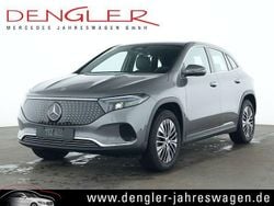 Grau Gebraucht 2024 Mercedes EQA300 Electric Art SUV | 38.490 € (Etwas zu teuer)