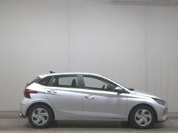 Grau Gebraucht 2022 Hyundai i20 Limousine | 11.780 € (Superpreis)