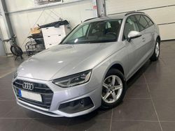 Silber Gebraucht 2020 Audi A4 Business Kombi | 20.995 € (Fairer Preis)
