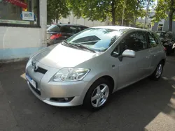 Silber Gebraucht 2009 Toyota Auris Sol Limousine | 2.950 € (Guter Preis)