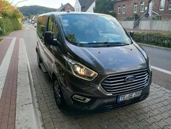 Grau Gebraucht 2021 Ford Tourneo Van / Kleinbus | 29.950 € (Superpreis)
