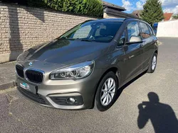 Platinsilber metallic Gebraucht 2014 BMW 218 Van / Kleinbus | 12.900 € (Fairer Preis)