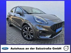 Grau Gebraucht 2021 Ford Puma ST-Line Limousine | 18.698 € (Etwas zu teuer)