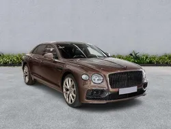 Bronze Gebraucht 2022 Bentley Flying Spur Limousine | 167.690 €