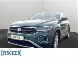Blau Gebraucht 2024 VW T-Roc Life SUV | 22.449 € (Guter Preis)