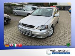 Silber Gebraucht 2002 Opel Astra Elegance Limousine | 2.990 € (Fairer Preis)