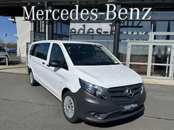 Arktikweiss Gebraucht 2023 Mercedes Vito Van / Kleinbus | 39.127 € (Teuer)