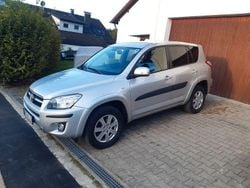Gebraucht 2009 Toyota RAV4 Executive SUV | 8.999 € (Fairer Preis)