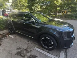 Grau Gebraucht 2025 Kia Sorento SUV | 58.000 € (Fairer Preis)