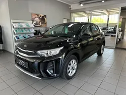 Schwarz Gebraucht 2020 Kia Stonic SUV | 13.490 € (Guter Preis)