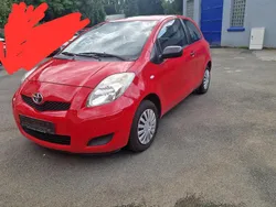 Rot Gebraucht 2009 Toyota Yaris Limousine | 999 € (Superpreis)