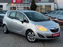 Silber Gebraucht 2011 Opel Meriva Edition Van / Kleinbus | 4.990 € (Guter Preis)
