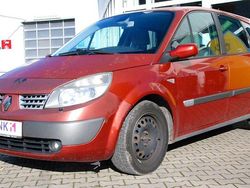 Orange Gebraucht 2005 Renault Scénic II Dynamique Van / Kleinbus | 1.100 € (Fairer Preis)