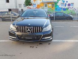 Schwarz Gebraucht 2011 Mercedes C250 Coupé | 10.300 € (Fairer Preis)