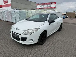 Weiß Gebraucht 2013 Renault Mégane Cabriolet Dynamique Cabrio | 4.999 € (Superpreis)
