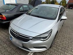 Silber Gebraucht 2016 Opel Astra Kombi | 6.300 € (Teuer)