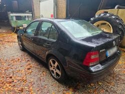 Schwarz Gebraucht 2001 VW Bora Limousine | 1.500 € (Guter Preis)